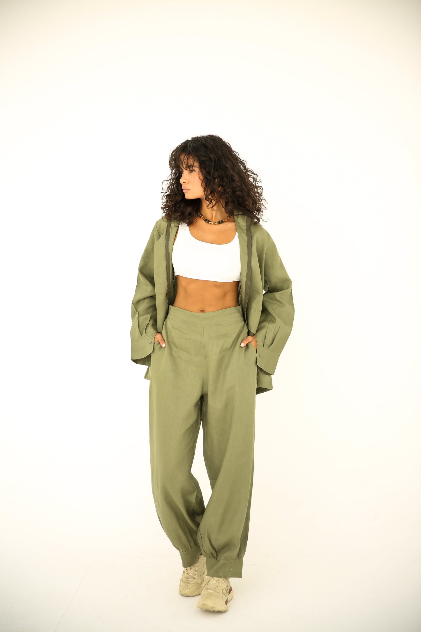 Pure linen set in olive green