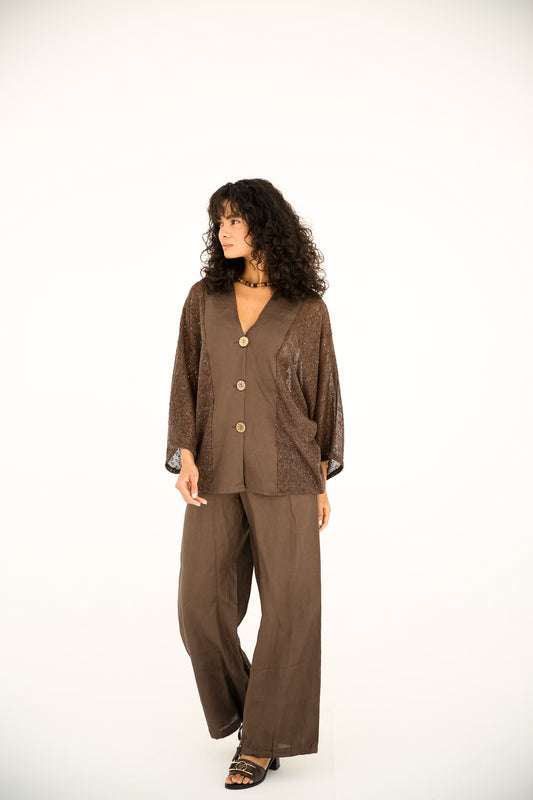 Pure linen trousers with a mesh and linen blouse in Brown