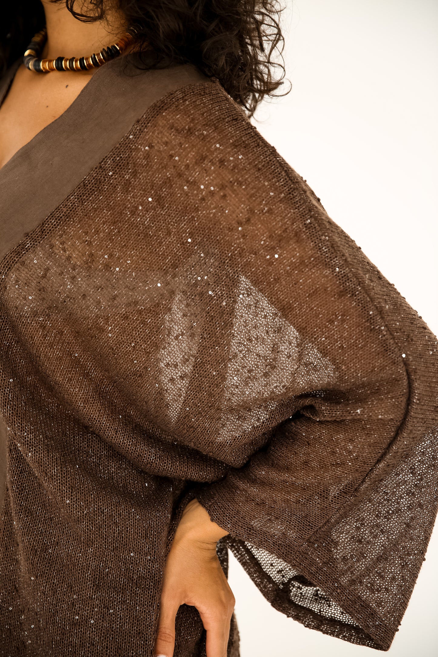 Pure linen trousers with a mesh and linen blouse in Brown