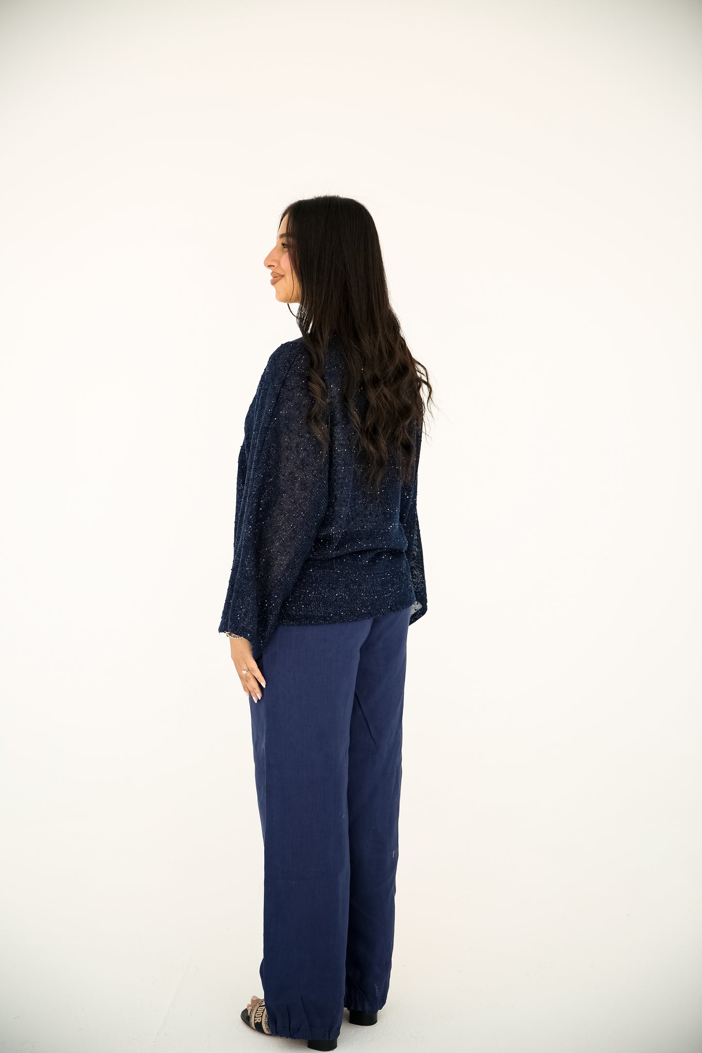Pure linen trousers with a mesh and linen blouse in Navy