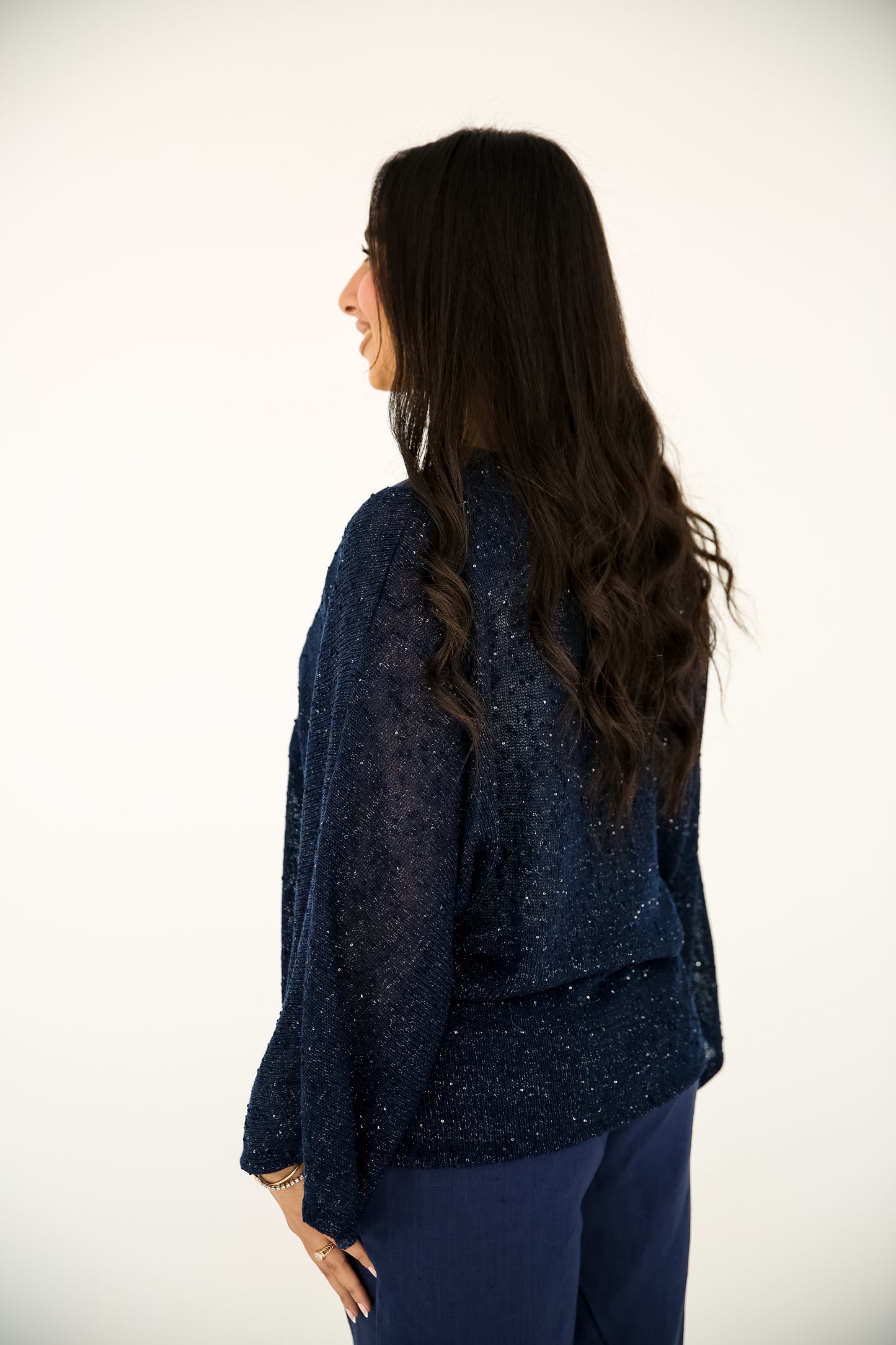 Pure linen trousers with a mesh and linen blouse in Navy