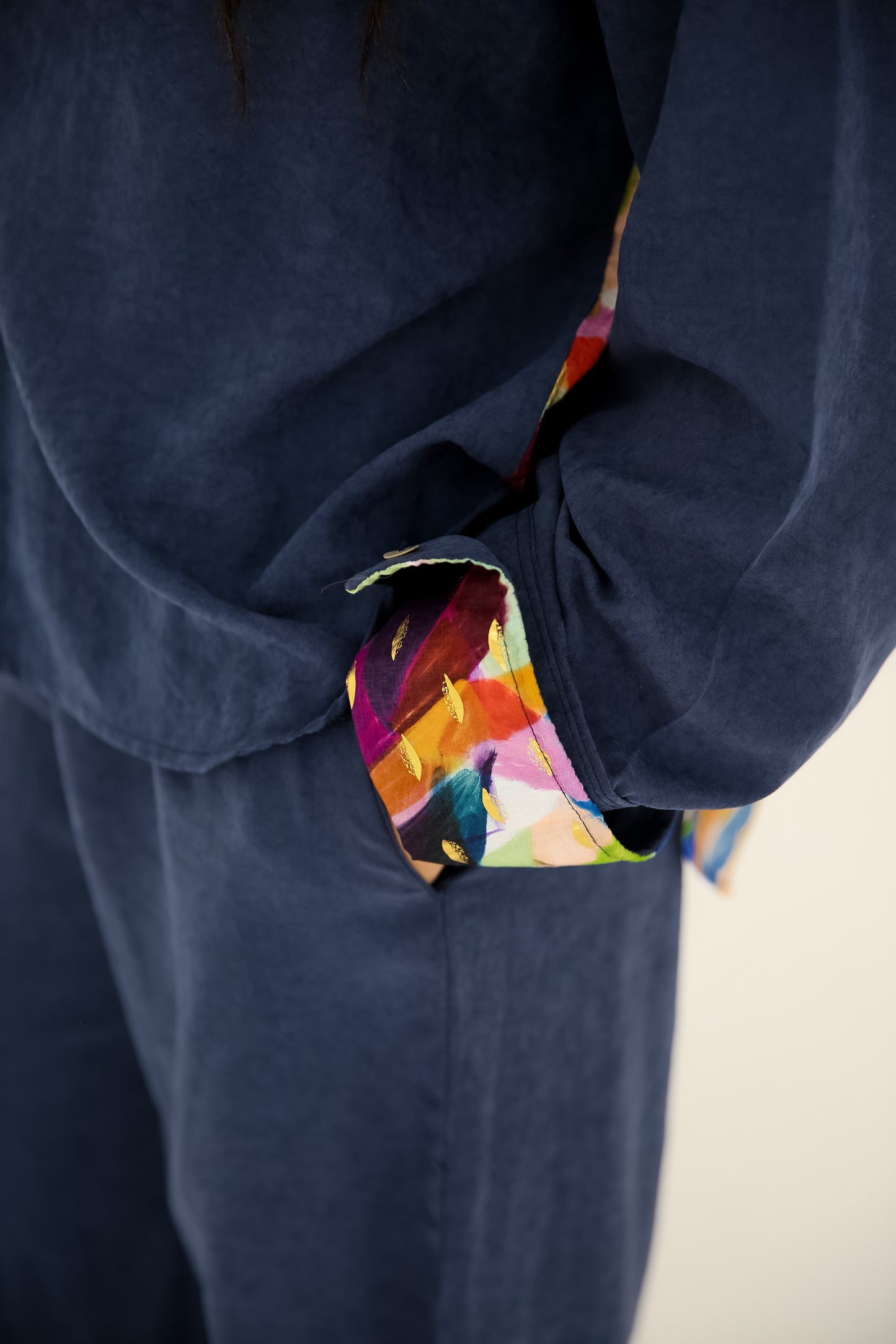Cobra fabric set with colored foil trim in Navy