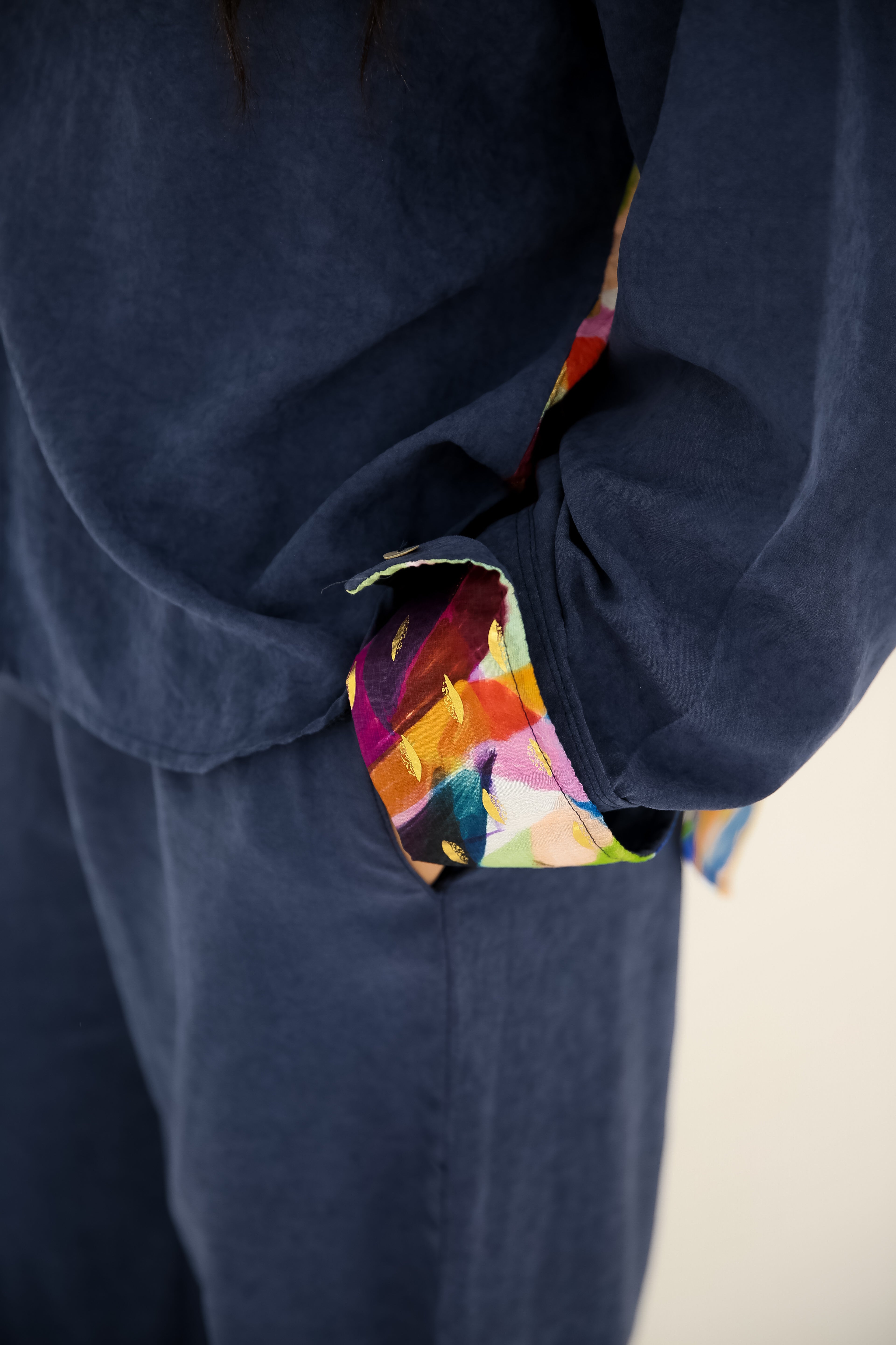 Cobra fabric set with colored foil trim in Navy
