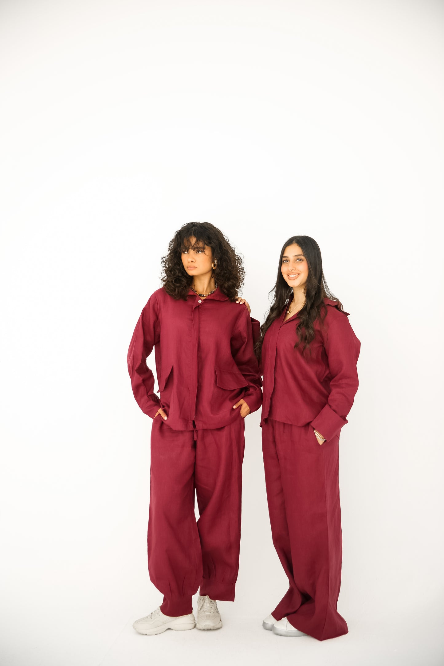 Pure linen set in burgundy