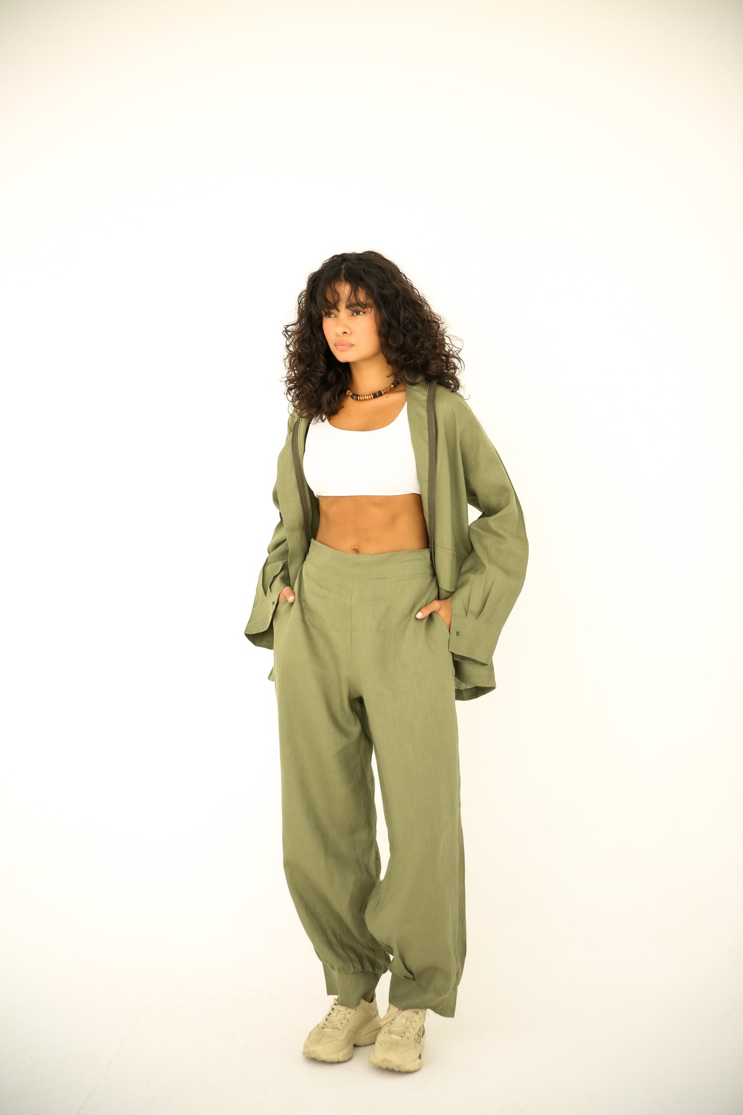 Pure linen set in olive green