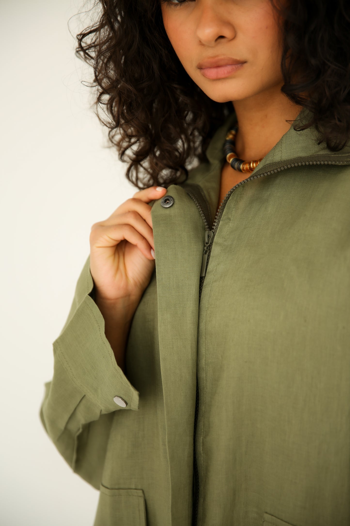 Pure linen set in olive green
